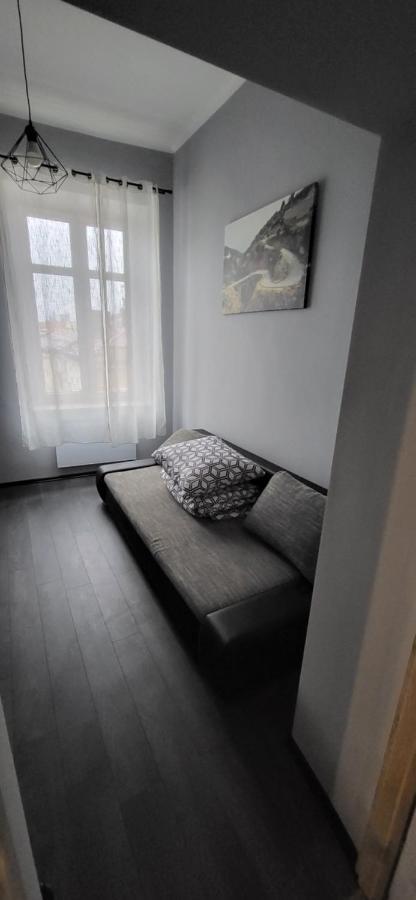 Apartament Pod Wieza Piotrków Trybunalski Exterior foto