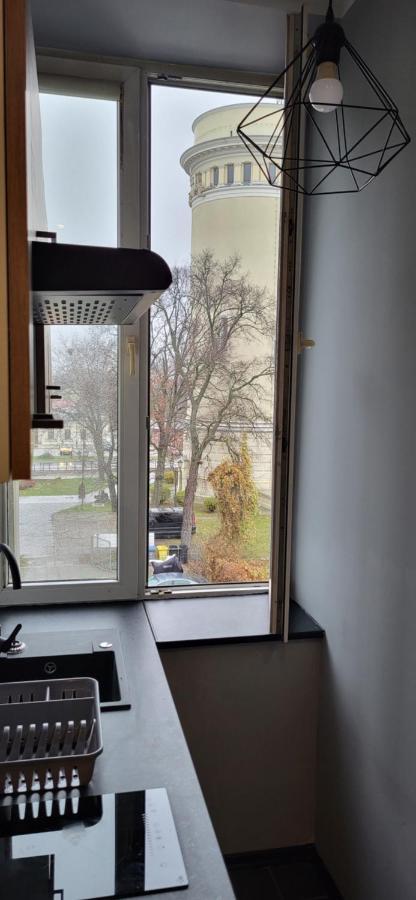 Apartament Pod Wieza Piotrków Trybunalski Exterior foto